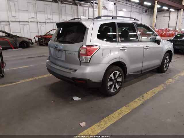 Aukcja sprzedaży 2018 Subaru Forester 2.5i Premium, vin: JF2SJAEC3JH421133, numer aukcji: 44392638