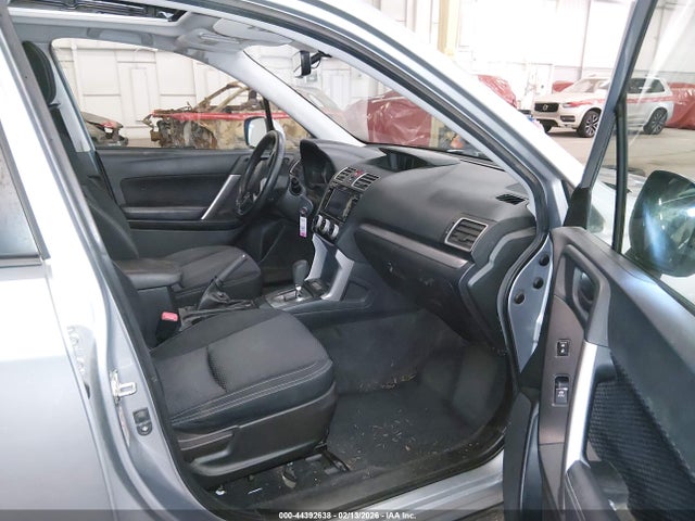 Aukcja sprzedaży 2018 Subaru Forester 2.5i Premium, vin: JF2SJAEC3JH421133, numer aukcji: 44392638