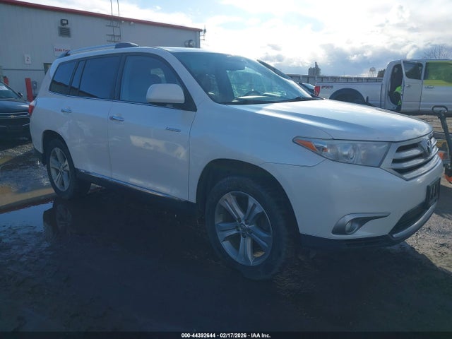 2013 TOYOTA HIGHLANDER 5TDDK3EHXDS258816