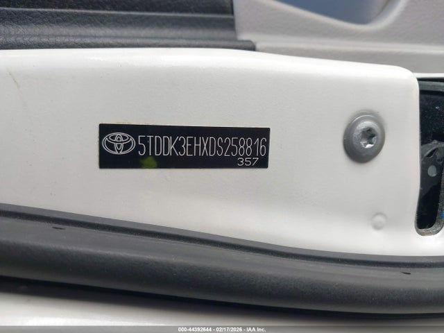 2013 TOYOTA HIGHLANDER 5TDDK3EHXDS258816 Photo 8