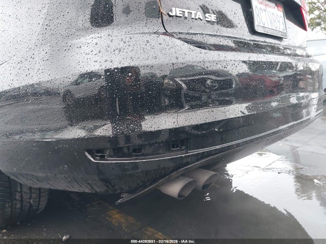3VWD17AJ8JM205608 Volkswagen Jetta 1.8t Se Sport
