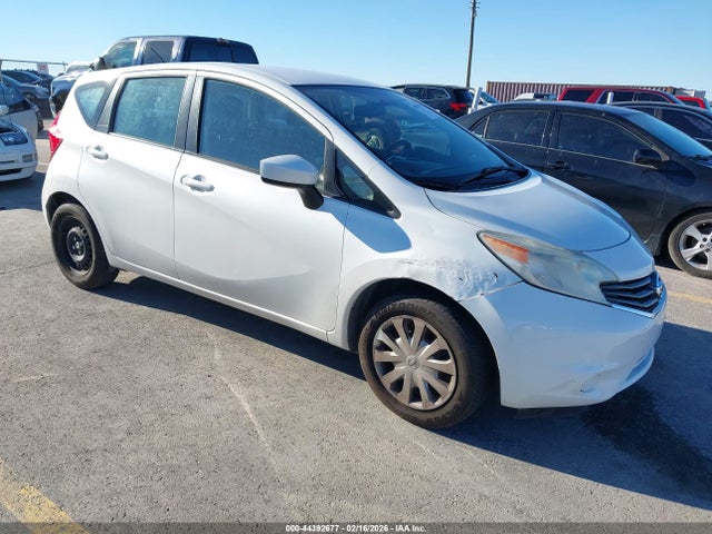 2016 Nissan Versa Note მანქანა იყიდება აუქციონზე, vin: 3N1CE2CP6GL362871, აუქციონის ნომერი: 44392677
