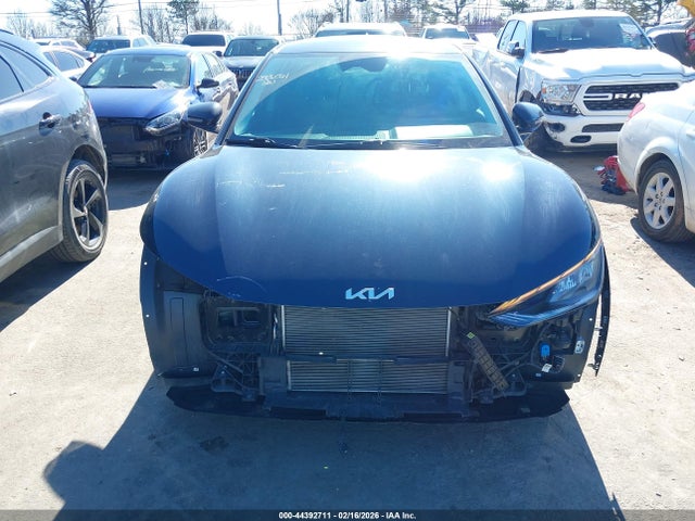 KNDC34LA1P5111721 KIA Ev6 Wind