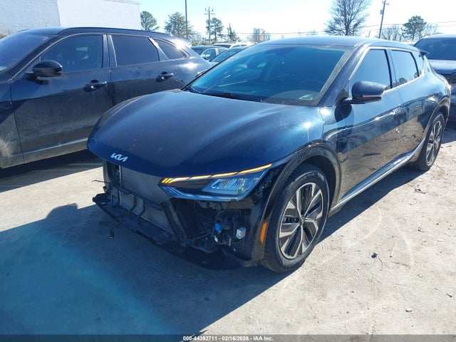2023 KIA EV6 KNDC34LA1P5111721 Photo 5