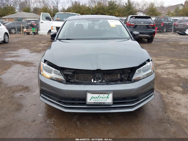Aukcja sprzedaży 2015 Volkswagen Jetta 2.0l S, vin: 3VW2K7AJ1FM404138, numer aukcji: 44392723