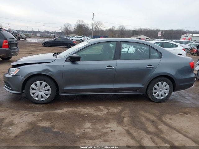 Aukcja sprzedaży 2015 Volkswagen Jetta 2.0l S, vin: 3VW2K7AJ1FM404138, numer aukcji: 44392723