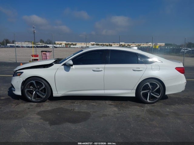 Продажа на аукционе авто 2019 Honda Accord Sport, vin: 1HGCV1F38KA156016, номер лота: 44392727