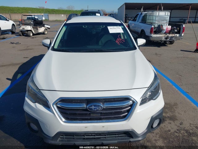 4S4BSAFC7J3384025 Subaru Outback 2.5i Premium