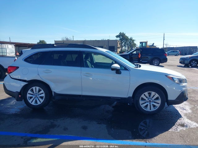 4S4BSAFC7J3384025 Subaru Outback 2.5i Premium