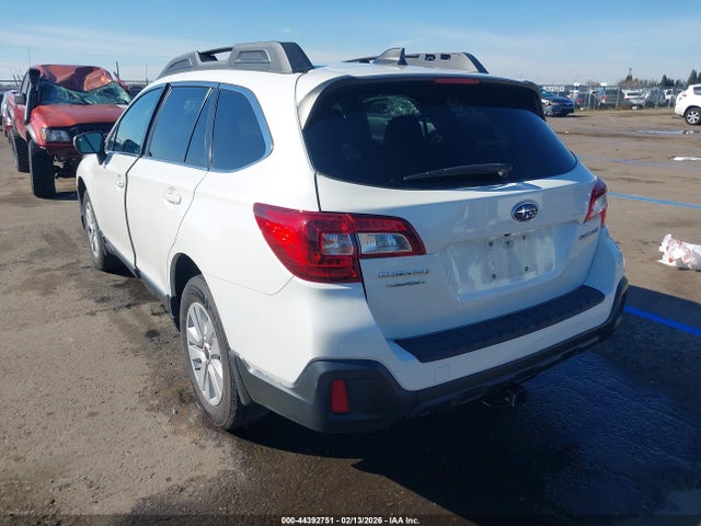 4S4BSAFC7J3384025 Subaru Outback 2.5i Premium