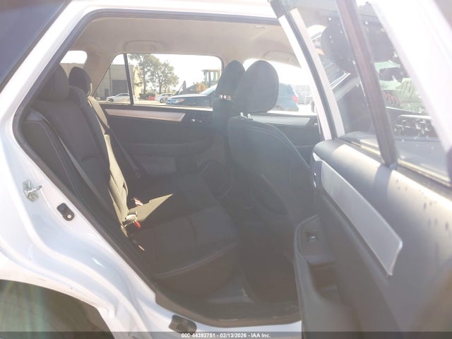 4S4BSAFC7J3384025 Subaru Outback 2.5i Premium