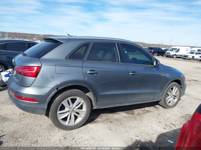 44392762 :رقم المزاد ، WA1BCCFS5HR013208 vin ، 2017 Audi Q3 2.0t Premium مزاد بيع