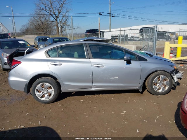 44392788 :رقم المزاد ، 19XFB2F55FE026354 vin ، 2015 Honda Civic Lx مزاد بيع