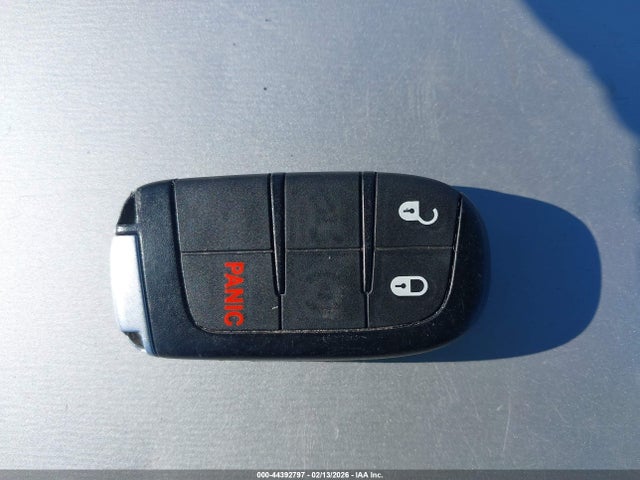 1C4RJEAG6LC170444 Jeep Grand Cherokee Laredo E 4x2