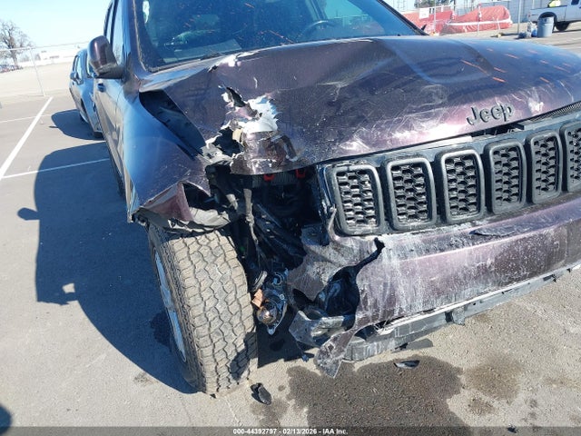 1C4RJEAG6LC170444 Jeep Grand Cherokee Laredo E 4x2