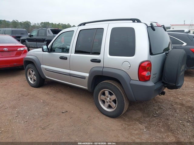 2002 JEEP LIBERTY 1J4GK48K72W298658 Photo 2