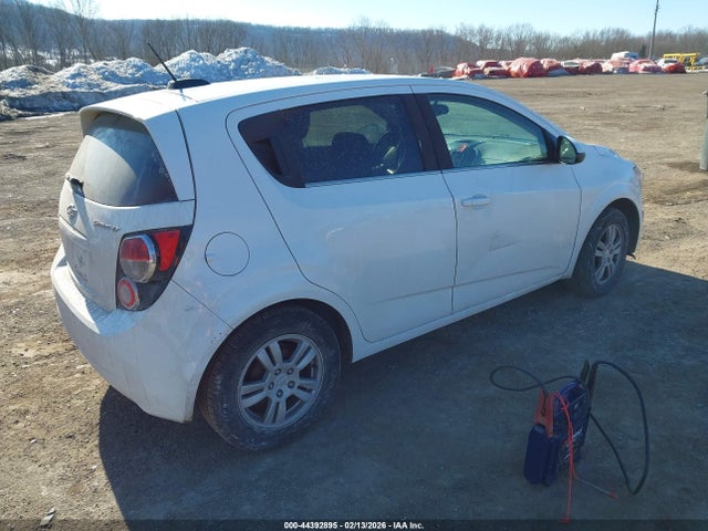 2015 CHEVROLET SONIC 1G1JC6SH5F4188736 Photo 3