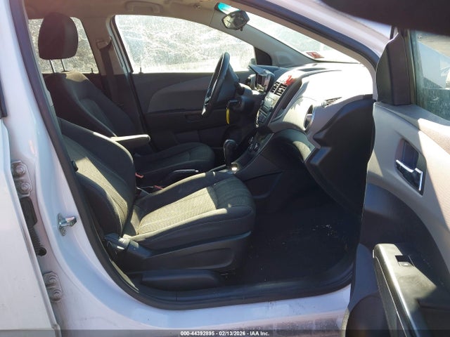 2015 CHEVROLET SONIC 1G1JC6SH5F4188736 Photo 4