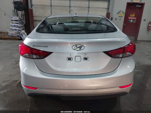 Hyundai ELANTRA SE 2016 5NPDH4AE4GH782974 Image 17