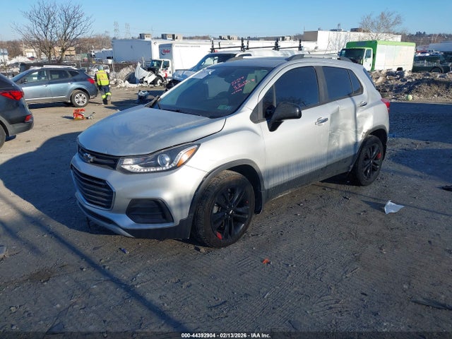 Chevrolet Trax Lt 2019 3GNCJPSB9KL332047 Image 2