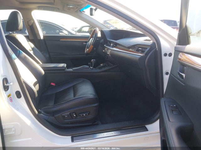 Продаж на аукціоні авто 2015 Lexus Es 300h, vin: JTHBW1GG3F2090465, номер лоту: 44392921