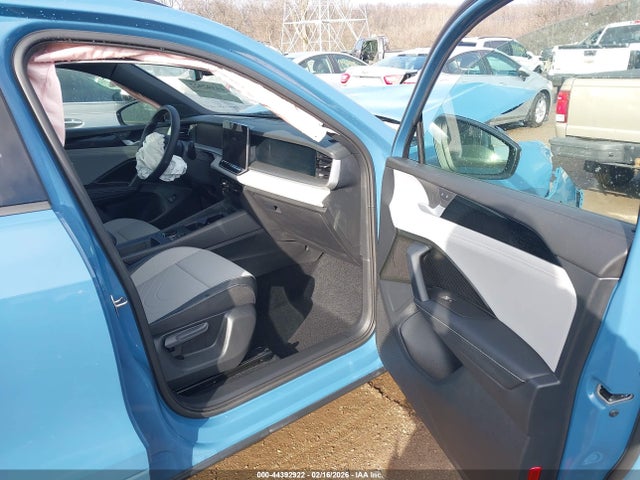 2025 VOLKSWAGEN TIGUAN 3VVGR7RM5SM051692 Photo 4