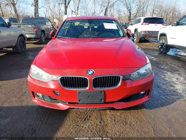 2015 Bmw 328i მანქანა იყიდება აუქციონზე, vin: WBA3C1C57FK121362, აუქციონის ნომერი: 44392928