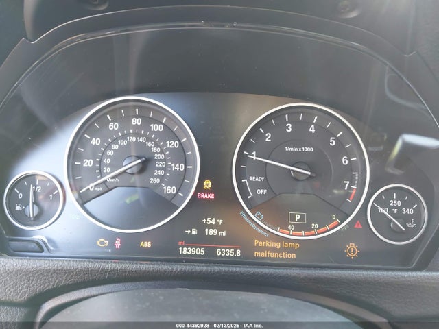 2015 Bmw 328i მანქანა იყიდება აუქციონზე, vin: WBA3C1C57FK121362, აუქციონის ნომერი: 44392928