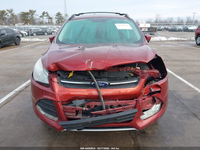 1FMCU9GX3GUB74765 Ford ESCAPE SE