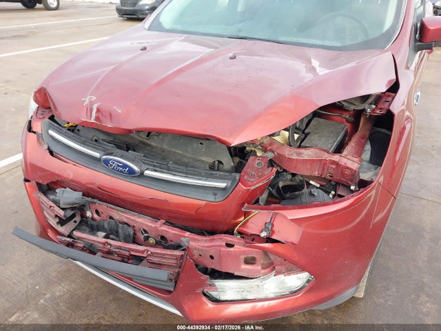 1FMCU9GX3GUB74765 Ford ESCAPE SE
