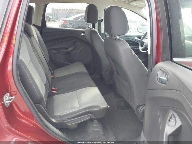 1FMCU9GX3GUB74765 Ford ESCAPE SE