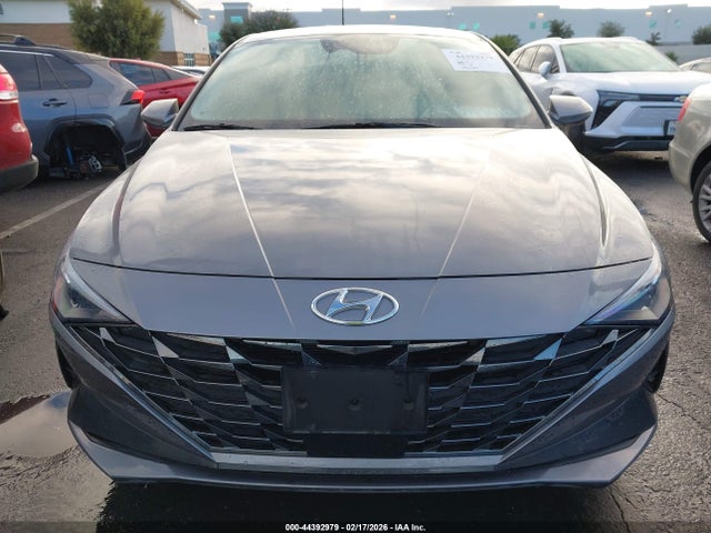 KMHLN4AJ7PU078304 Hyundai Elantra Hybrid Limited