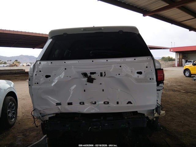 Toyota Sequoia Trd Pro 2024 7SVAAABAXRX033515 Image 17