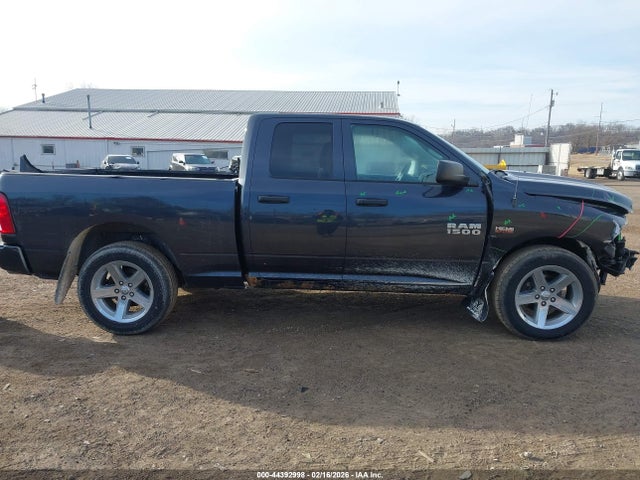 2015 Ram 1500 Express მანქანა იყიდება აუქციონზე, vin: 1C6RR7FT7FS699011, აუქციონის ნომერი: 44392998