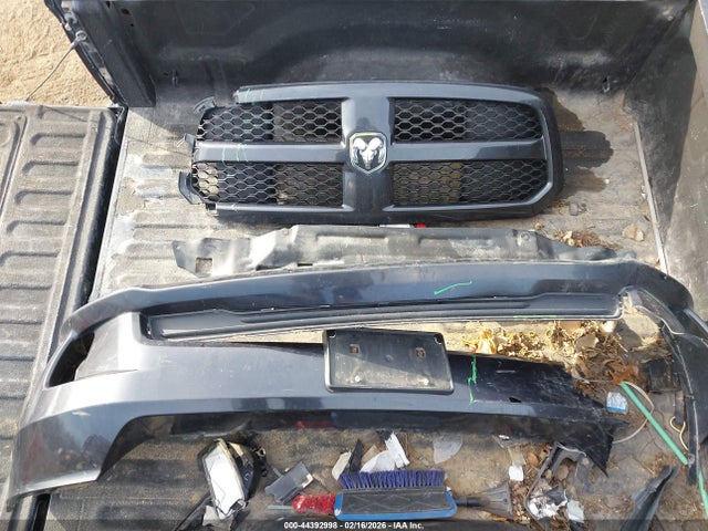 2015 Ram 1500 Express მანქანა იყიდება აუქციონზე, vin: 1C6RR7FT7FS699011, აუქციონის ნომერი: 44392998