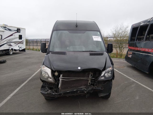 Продаж на аукціоні авто 2015 Mercedes-benz Sprinter 3500 High  Roof, vin: WD3PF4CC5FP118713, номер лоту: 44393031