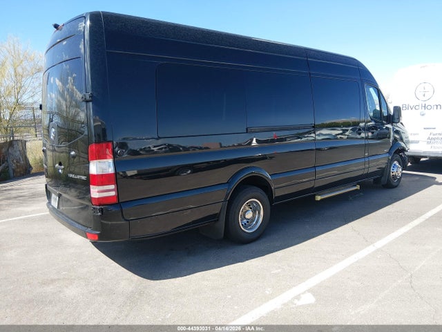 Продаж на аукціоні авто 2015 Mercedes-benz Sprinter 3500 High  Roof, vin: WD3PF4CC5FP118713, номер лоту: 44393031