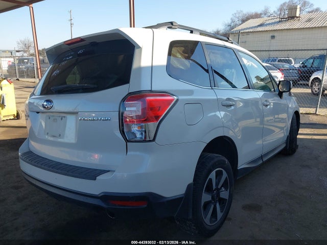JF2SJAJC4JH551198 Subaru Forester 2.5i Limited