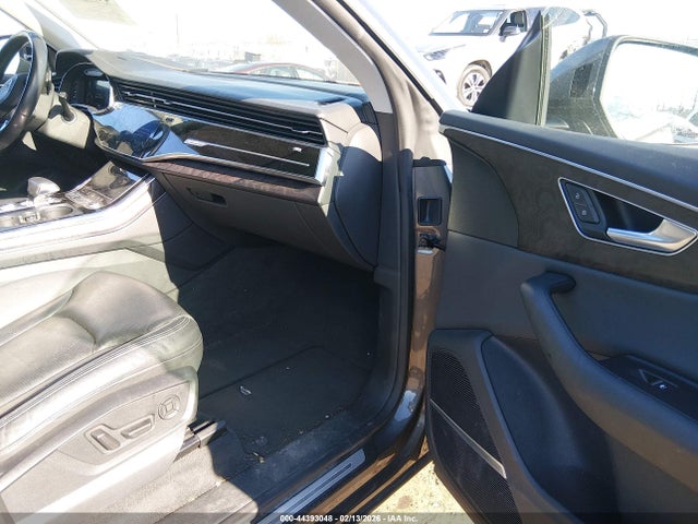 2019 Audi Q8 55 Premium მანქანა იყიდება აუქციონზე, vin: WA1CVAF10KD027354, აუქციონის ნომერი: 44393048