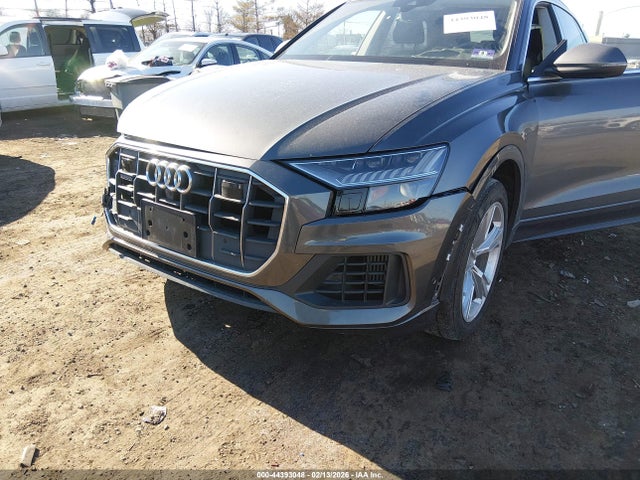 2019 Audi Q8 55 Premium მანქანა იყიდება აუქციონზე, vin: WA1CVAF10KD027354, აუქციონის ნომერი: 44393048