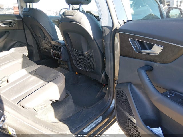 2019 Audi Q8 55 Premium მანქანა იყიდება აუქციონზე, vin: WA1CVAF10KD027354, აუქციონის ნომერი: 44393048