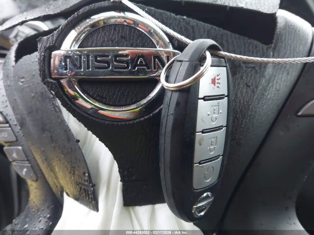 5N1DR2MM3KC581068 Nissan Pathfinder Sv