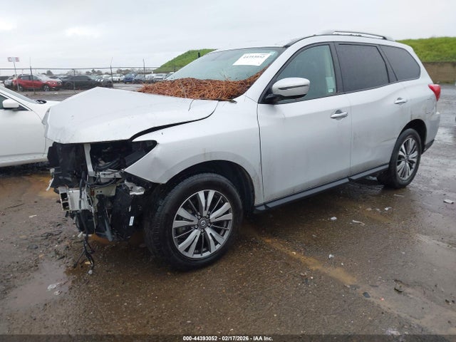 5N1DR2MM3KC581068 Nissan Pathfinder Sv