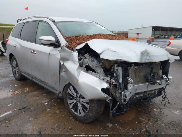 5N1DR2MM3KC581068 Nissan Pathfinder Sv
