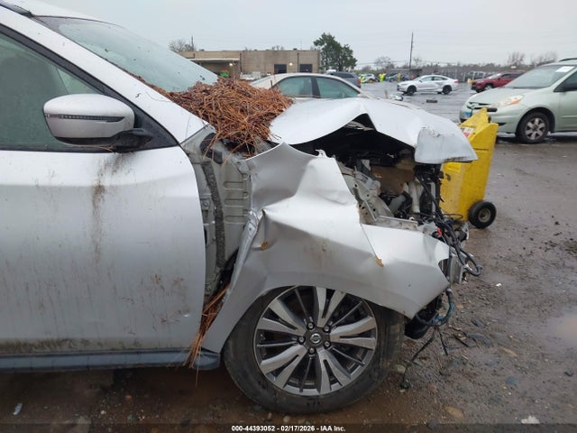 5N1DR2MM3KC581068 Nissan Pathfinder Sv
