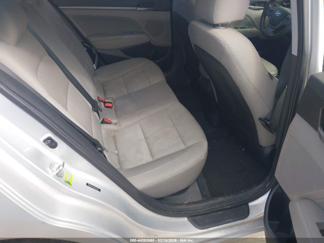 Hyundai ELANTRA SE 2017 5NPD84LF6HH197823 Image 8