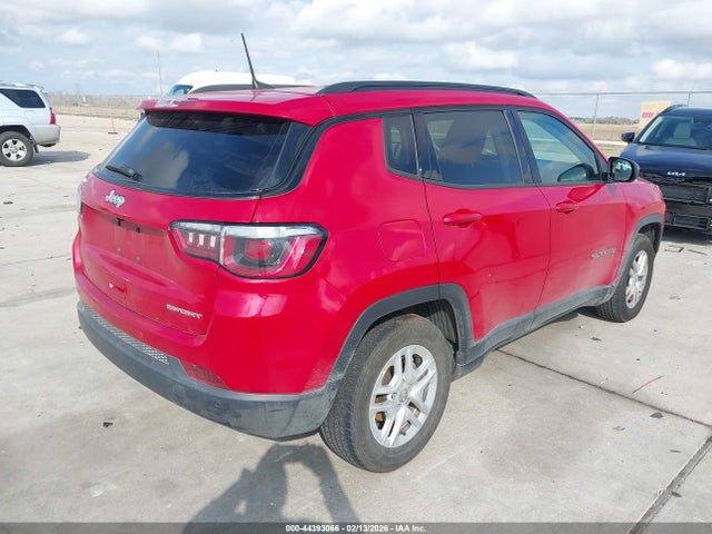 3C4NJCAB1JT271979 Jeep Compass Sport Fwd