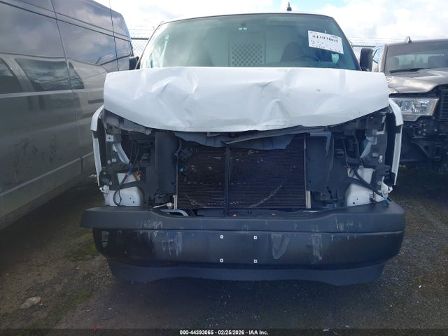 1GCWGAFP8P1113070 Chevrolet Express Cargo Rwd 2500 Regular Wheelbase Wt