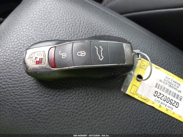 2018 PORSCHE MACAN WP1AA2A58JLB19159 Photo 10