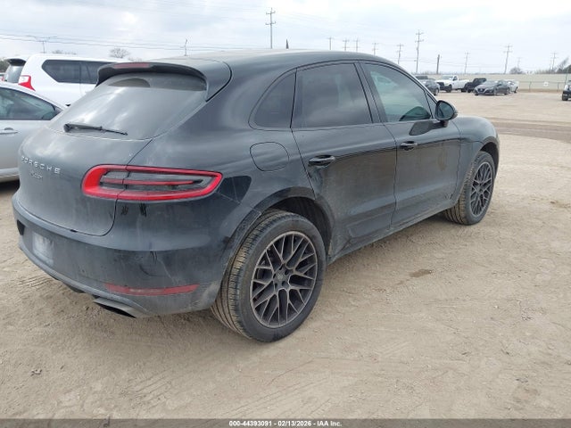2018 PORSCHE MACAN WP1AA2A58JLB19159 Photo 3